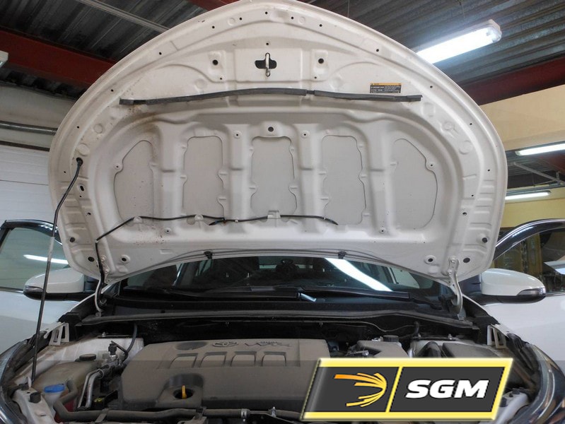 sgm Шумоизоляция капота автомобиля Фото 1 Шумоизоляция капота автомобиля