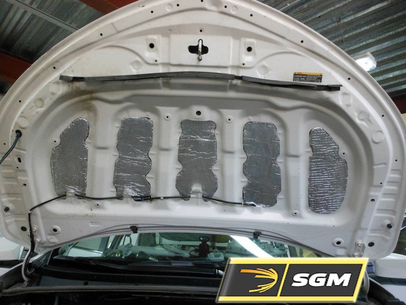sgm Шумоизоляция капота автомобиля Фото 4 Шумоизоляция капота автомобиля